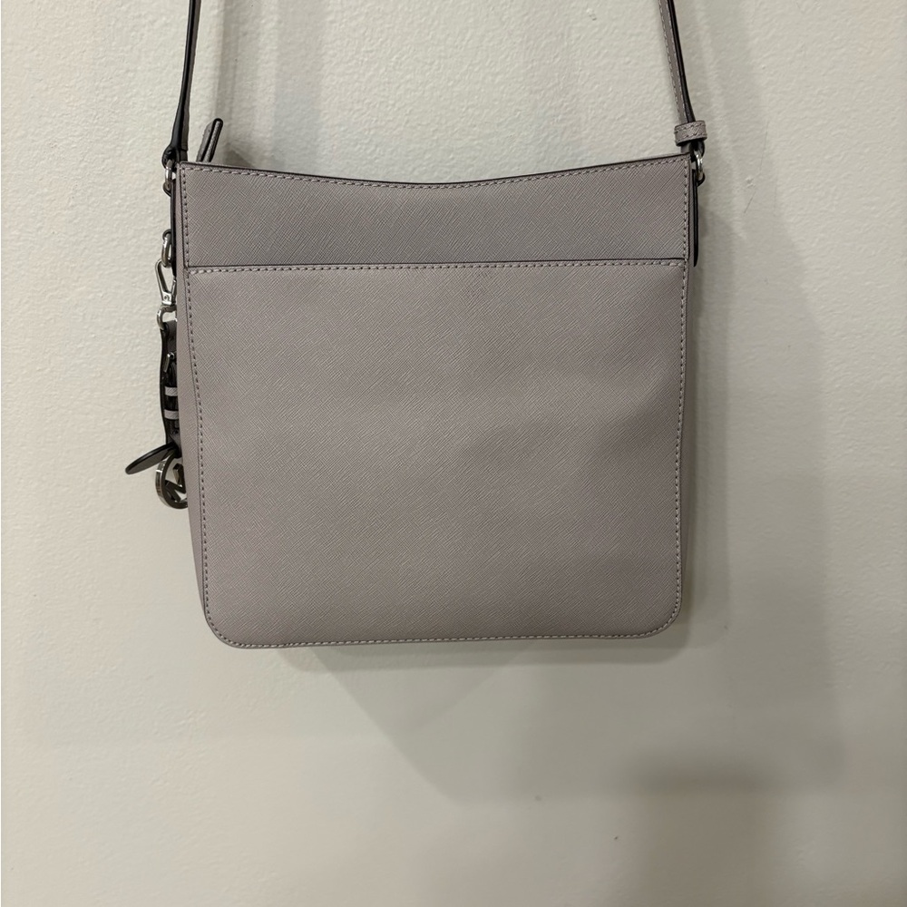 Michael Kors Light Gray Crossbody Bag NWOT - Picture 3 of 5